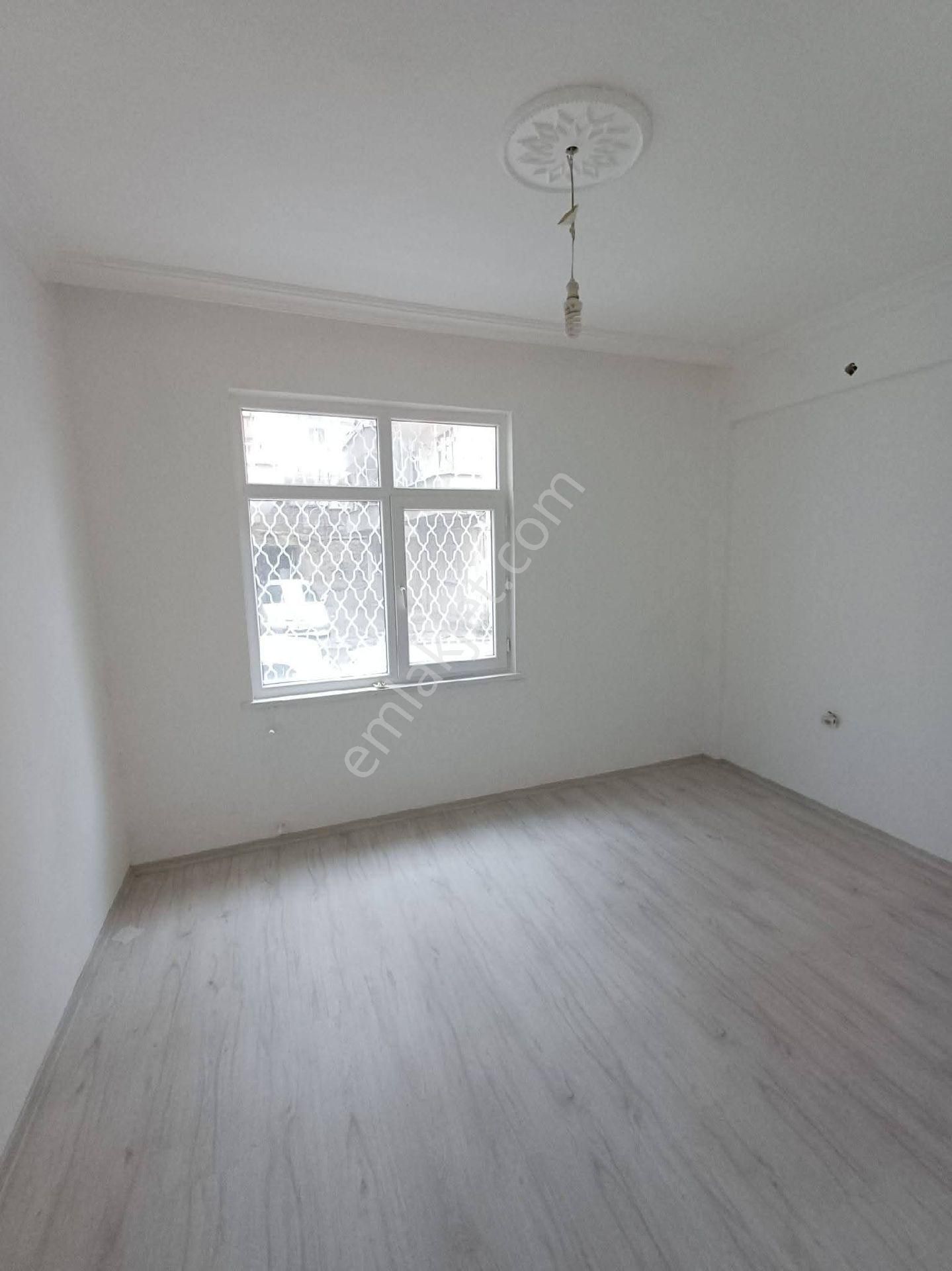 Samsun İlkadım Kadifekale Mahallesi'nde Kat Tapulu İçi Yapılı 2+1 Satılık Daire - Görsel 5