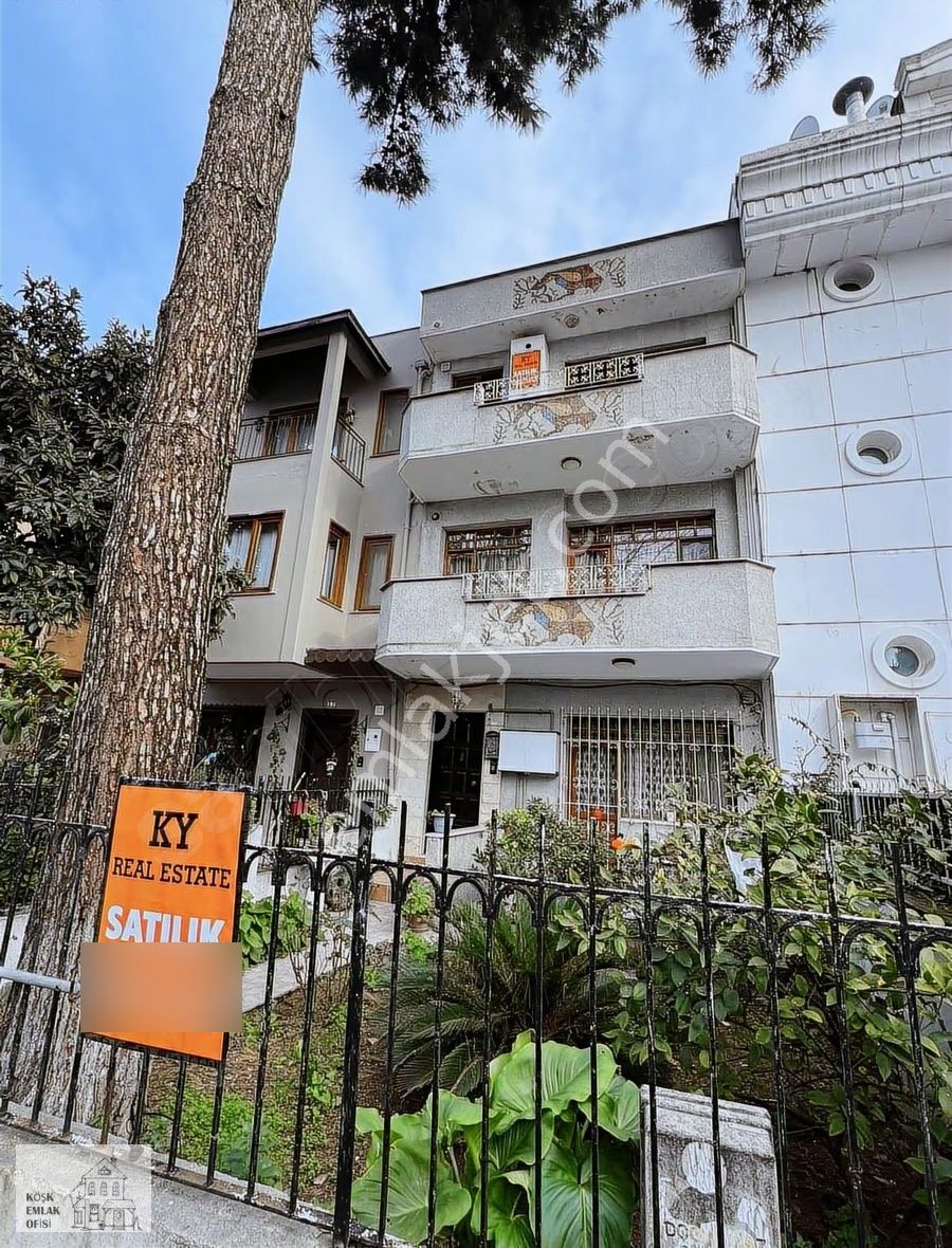 Florya Basınkoy De Orman Cephelı Çıft Girişli Vılla