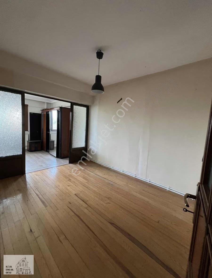 Florya Basınkoy De Orman Cephelı Çıft Girişli Vılla - Görsel 21