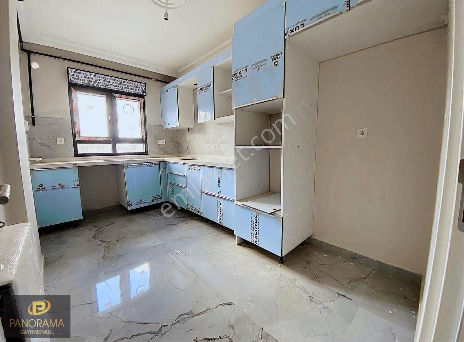 Panorama'dan Kirazlıtepe'de Üst Katta Boğaz Manzaralı Geniş 3+1 - Görsel 10