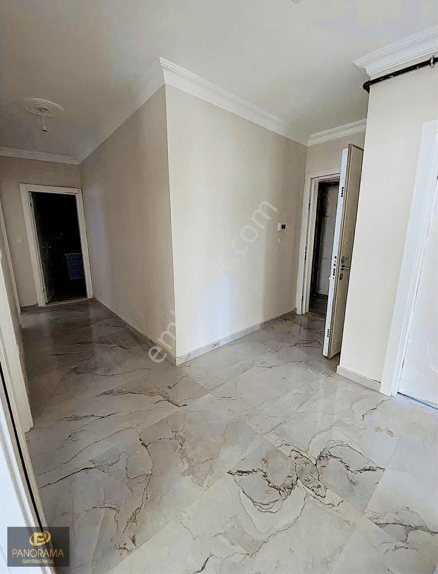 Panorama'dan Kirazlıtepe'de Üst Katta Boğaz Manzaralı Geniş 3+1 - Görsel 8