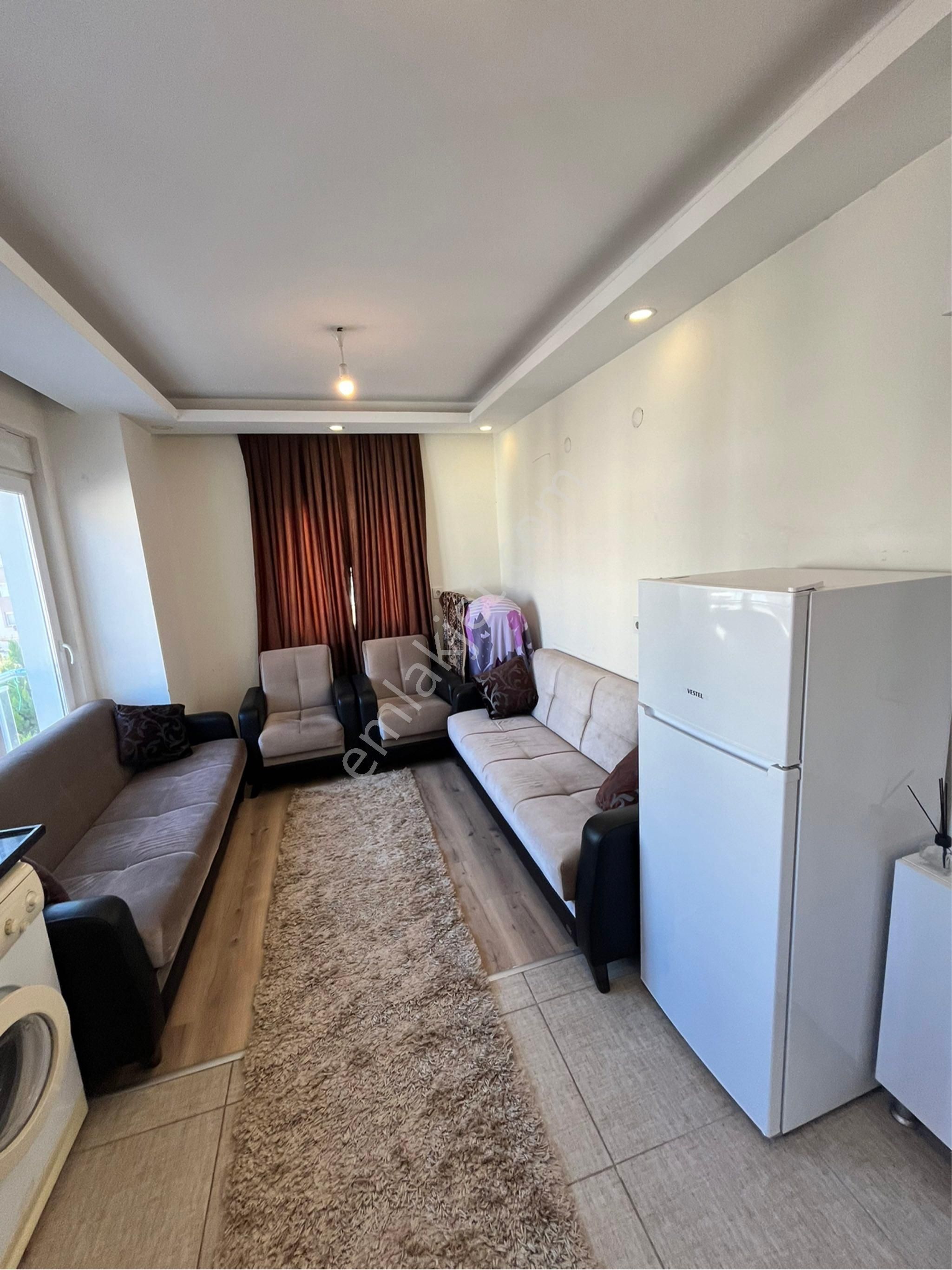 Ahatlıda 1+1 Eşyalı Katta Asansörlü Kiralık Daire - Görsel 13