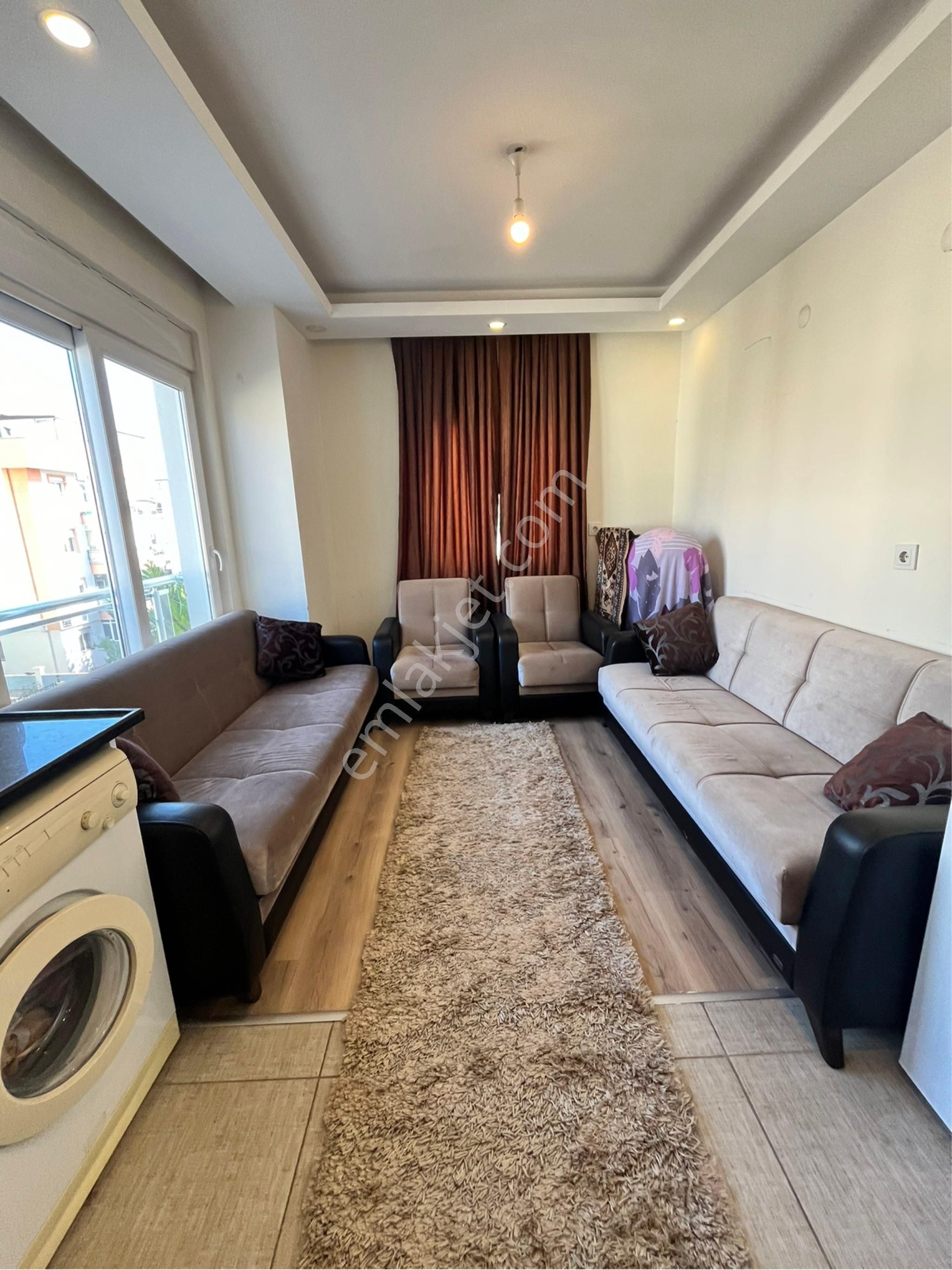 Ahatlıda 1+1 Eşyalı Katta Asansörlü Kiralık Daire - Görsel 9