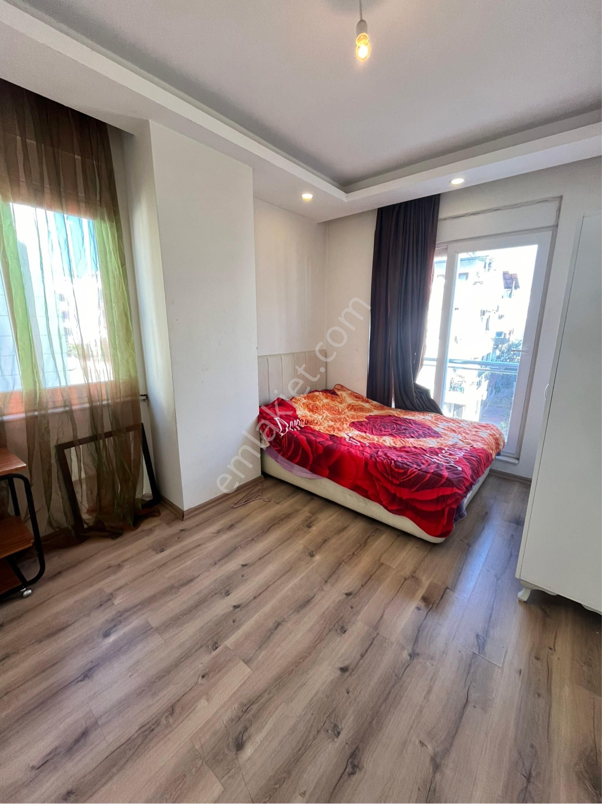 Ahatlıda 1+1 Eşyalı Katta Asansörlü Kiralık Daire - Görsel 6