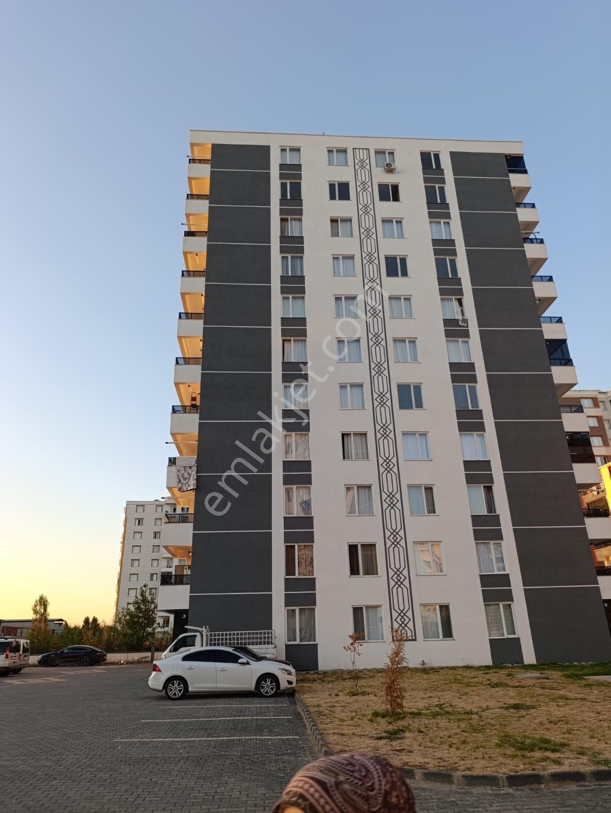 Şehitlikte 2+1 Satılık Lüx Daire - Görsel 9
