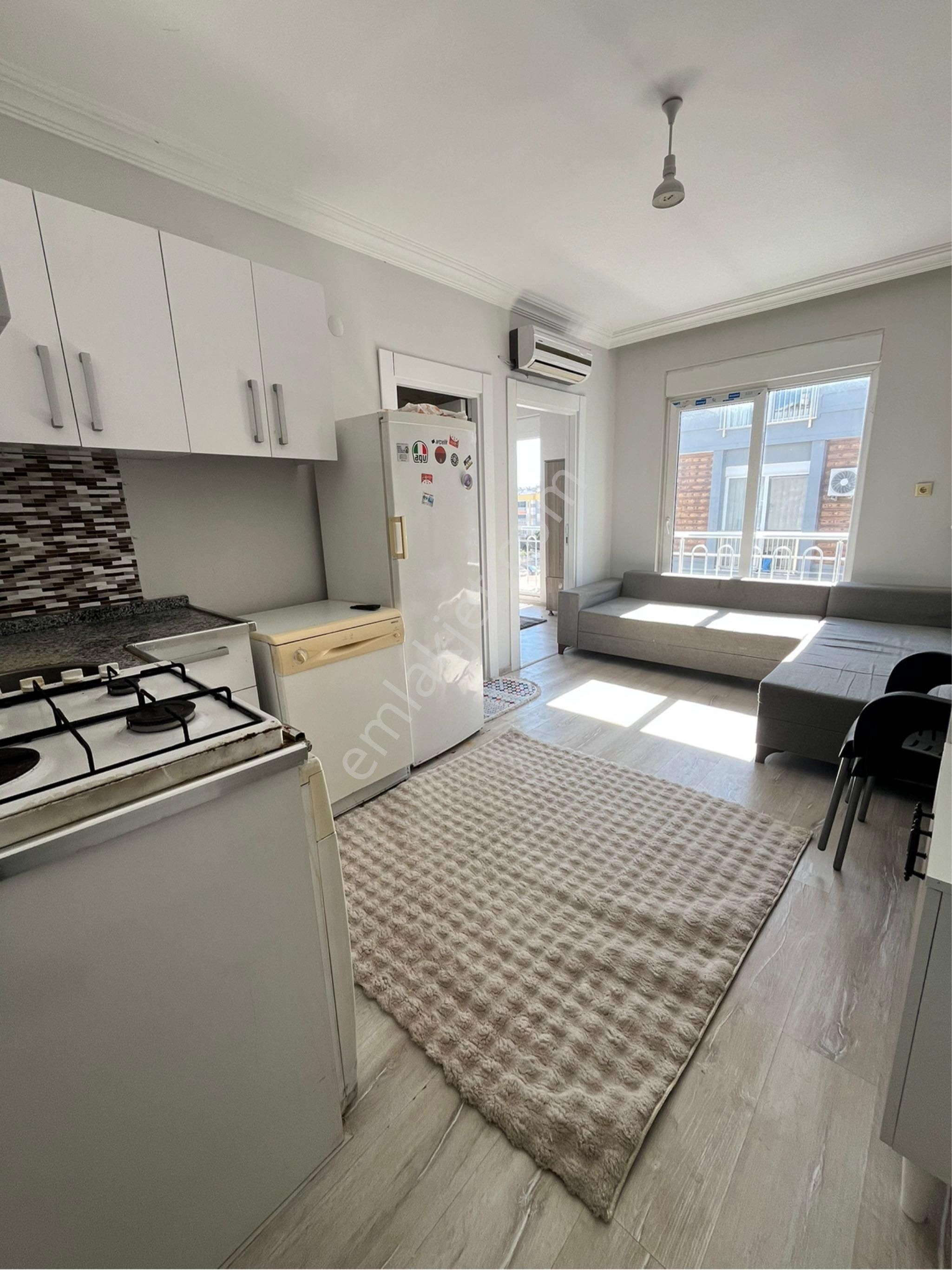 Kafeler Cad Kültürde 1+1 Katta Eşyalı Kiralık Daire - Görsel 8