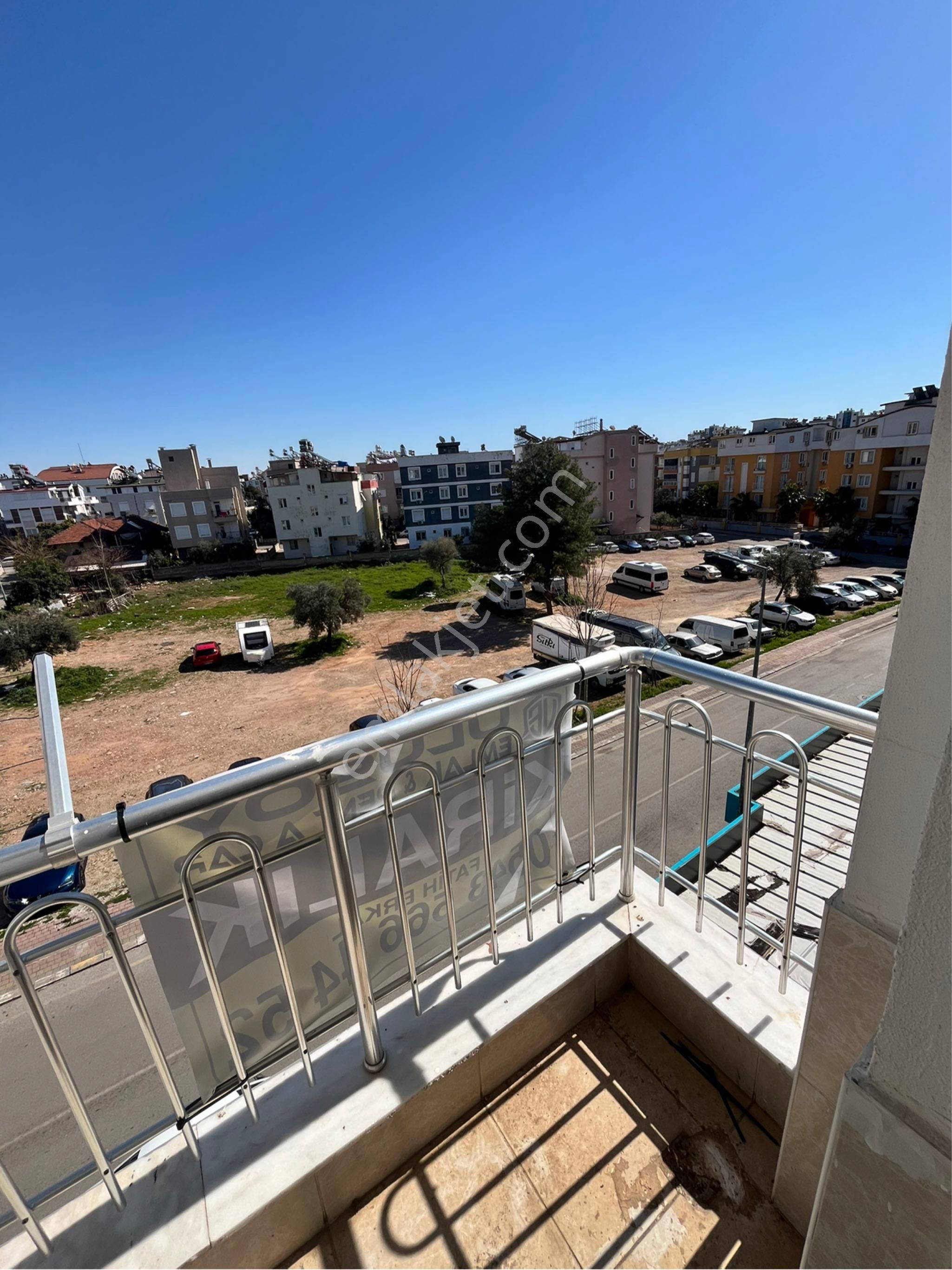 Kafeler Cad Kültürde 1+1 Katta Eşyalı Kiralık Daire - Görsel 10