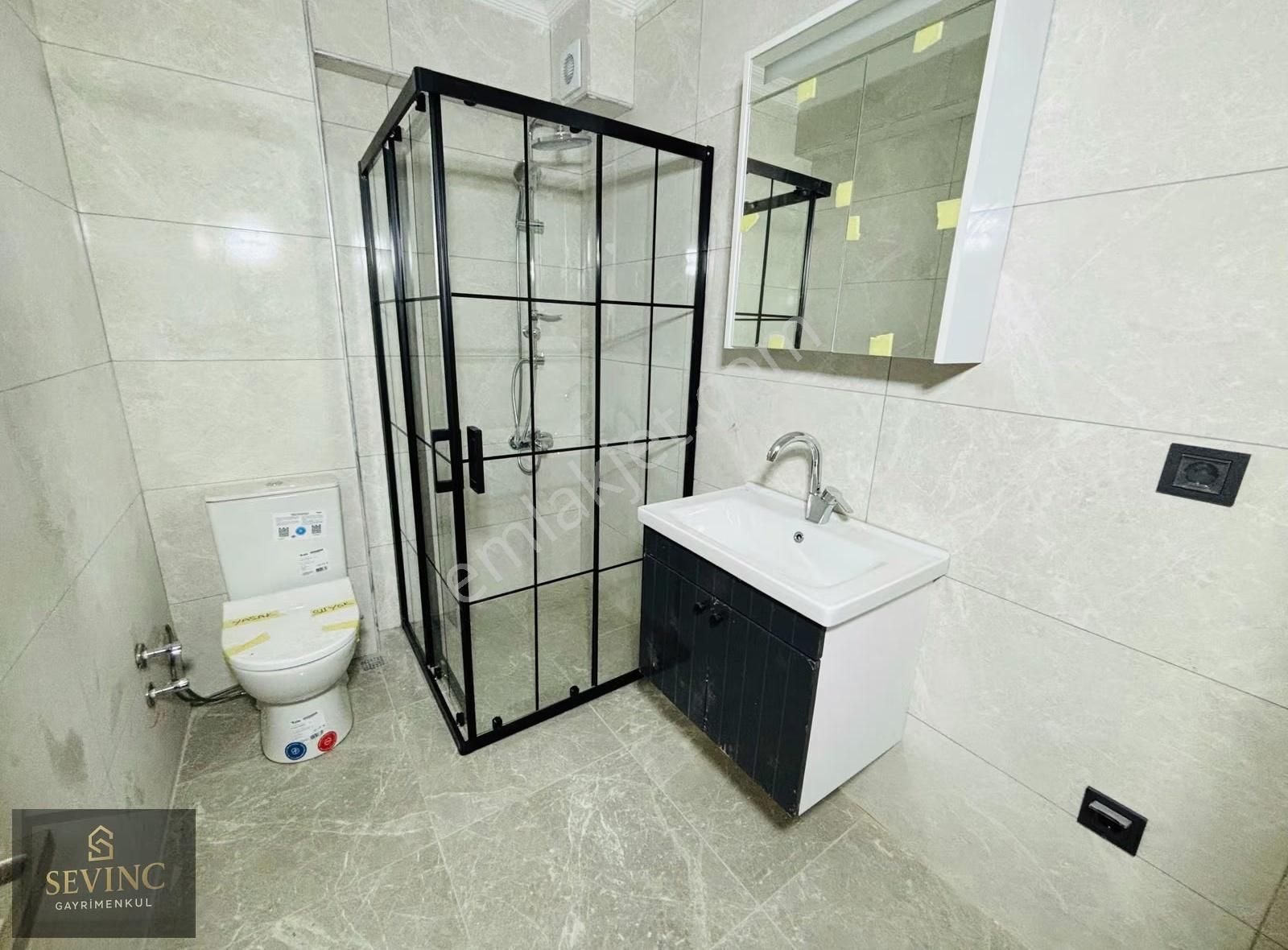 Sevinç'ten Otoparklı Ara Kat Ön Cephe 2+0 Kiralık 'sıfır' Daire - Görsel 34