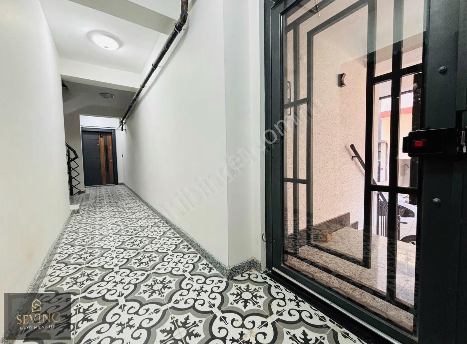 Sevinç'ten Otoparklı Ara Kat Ön Cephe 2+0 Kiralık 'sıfır' Daire - Görsel 30
