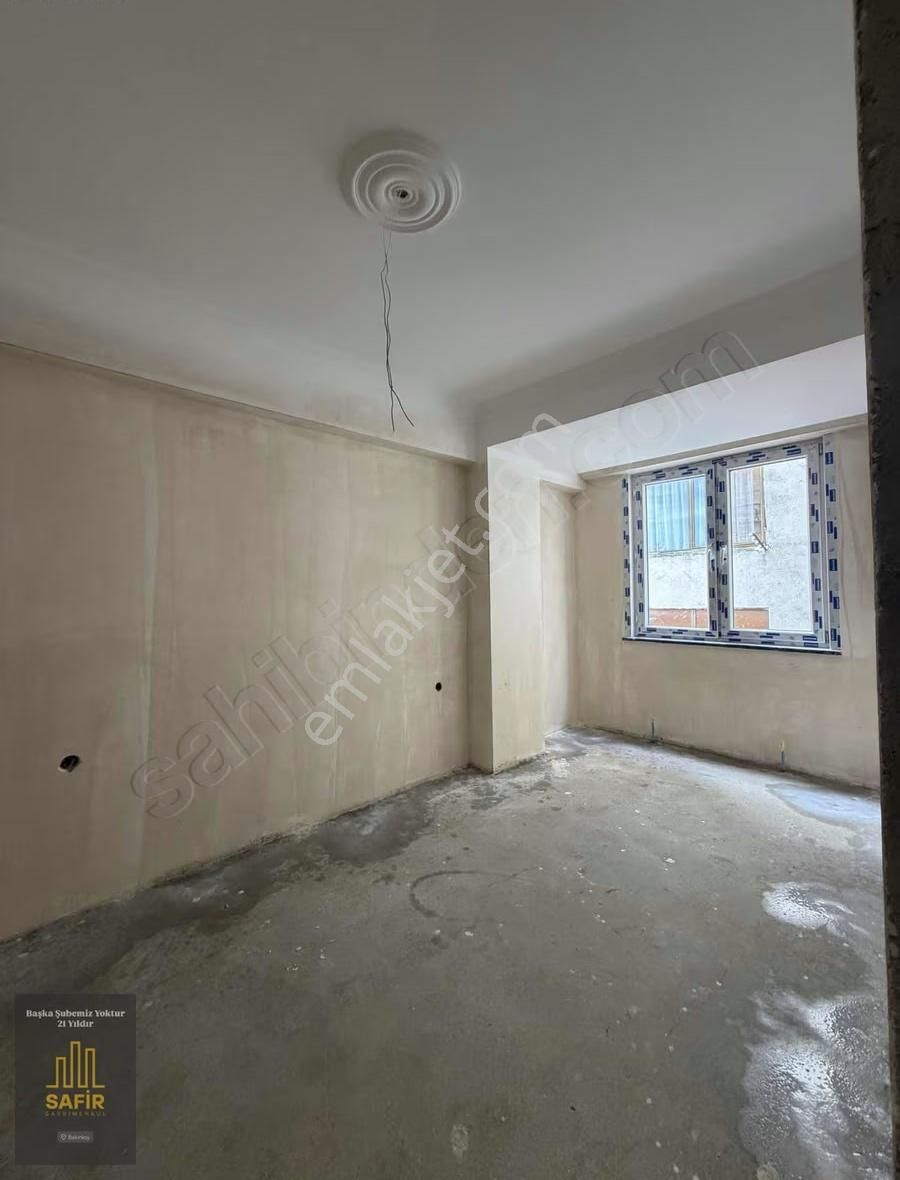 Bahçelievler Yayla Merkez 3+1 Lüks İyi Lokasyonda Satılık Daire - Görsel 12