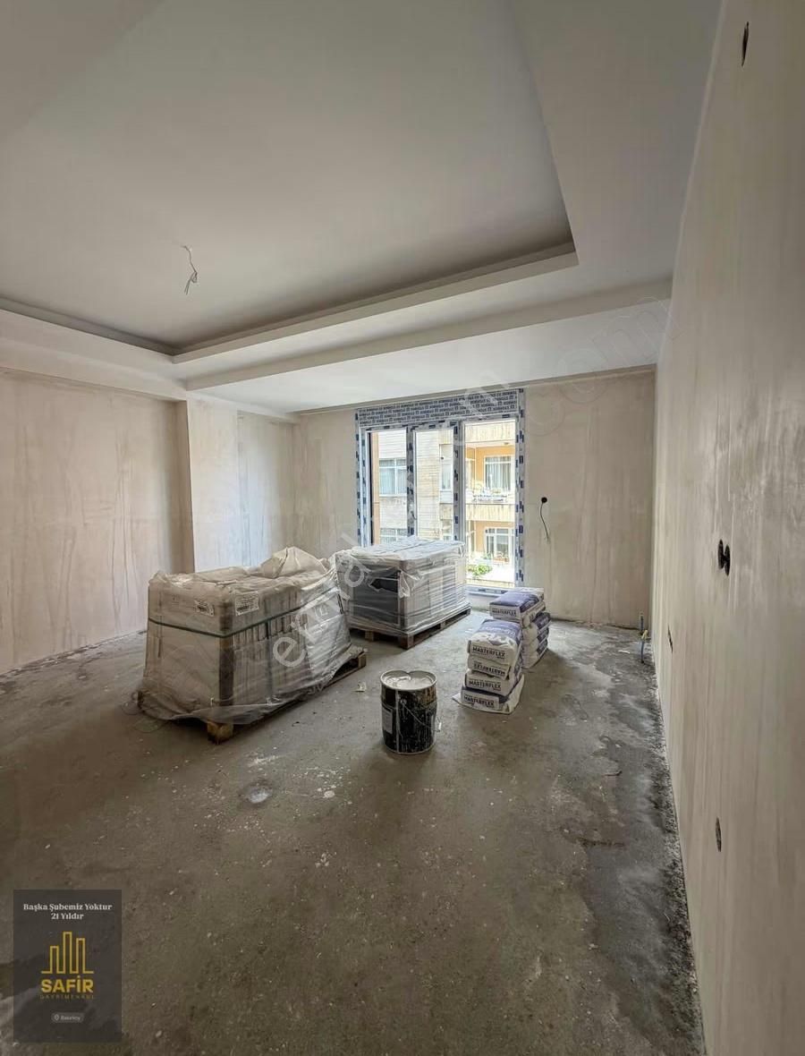 Bahçelievler Yayla Merkez 3+1 Lüks İyi Lokasyonda Satılık Daire - Görsel 7