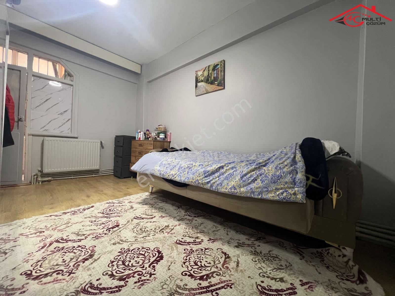 Yenibosna Zafer Mahallesinde Satılık 3+1 Daire Kentsele Hazır Metrobüse Çok Yakın - Görsel 11