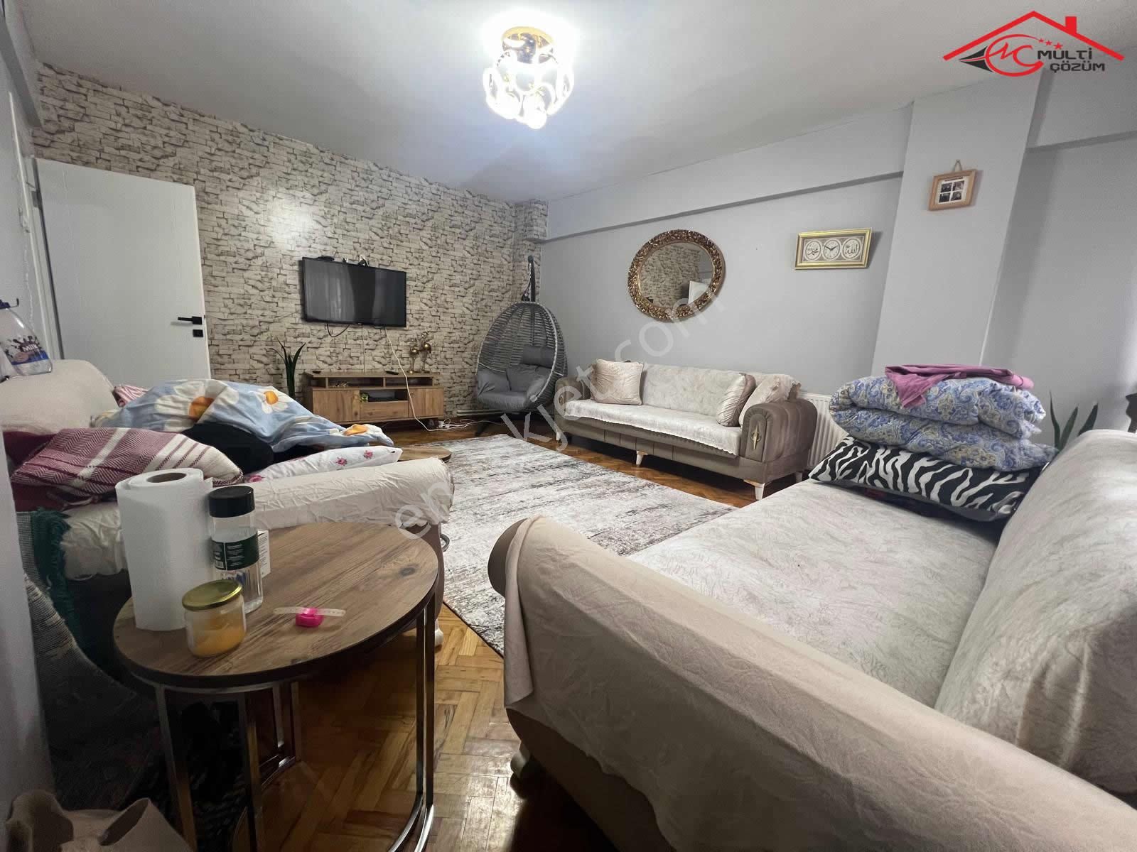 Yenibosna Zafer Mahallesinde Satılık 3+1 Daire Kentsele Hazır Metrobüse Çok Yakın - Görsel 3