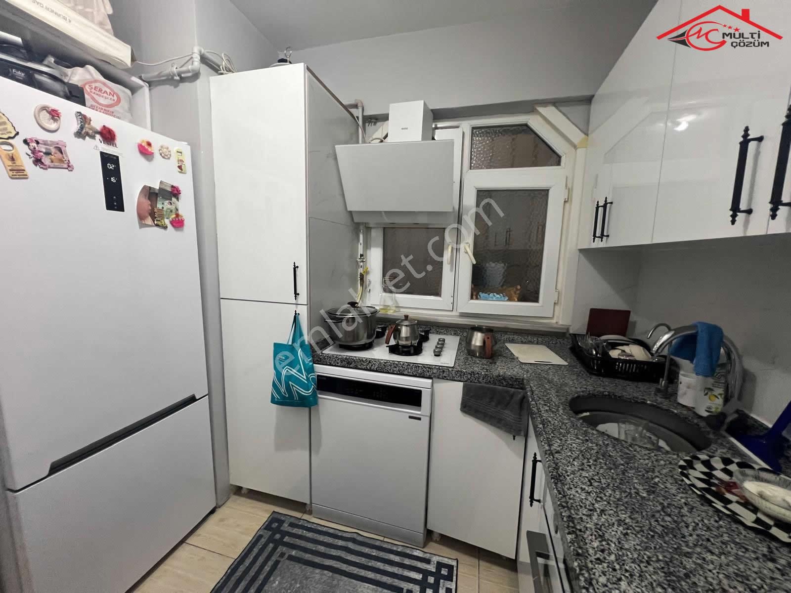 Yenibosna Zafer Mahallesinde Satılık 3+1 Daire Kentsele Hazır Metrobüse Çok Yakın - Görsel 8