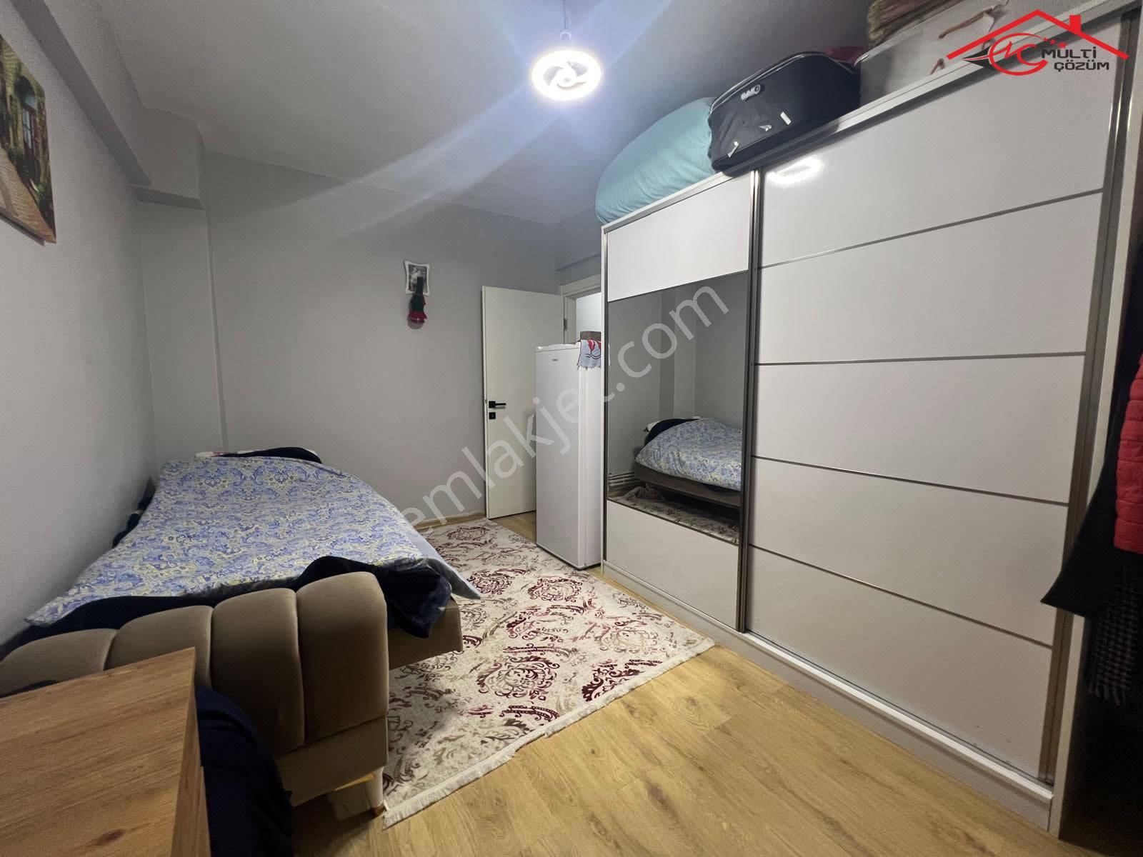 Yenibosna Zafer Mahallesinde Satılık 3+1 Daire Kentsele Hazır Metrobüse Çok Yakın - Görsel 15