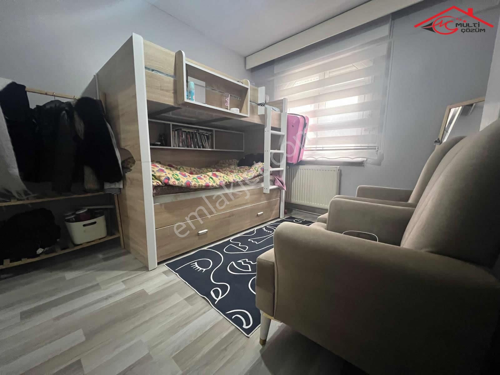 Yenibosna Zafer Mahallesinde Satılık 3+1 Daire Kentsele Hazır Metrobüse Çok Yakın - Görsel 19