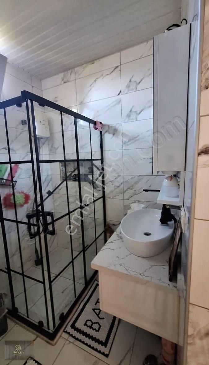 Demetevler Mh. 2 Buçuk Katlı Satılık Mustakil Ev - Görsel 19