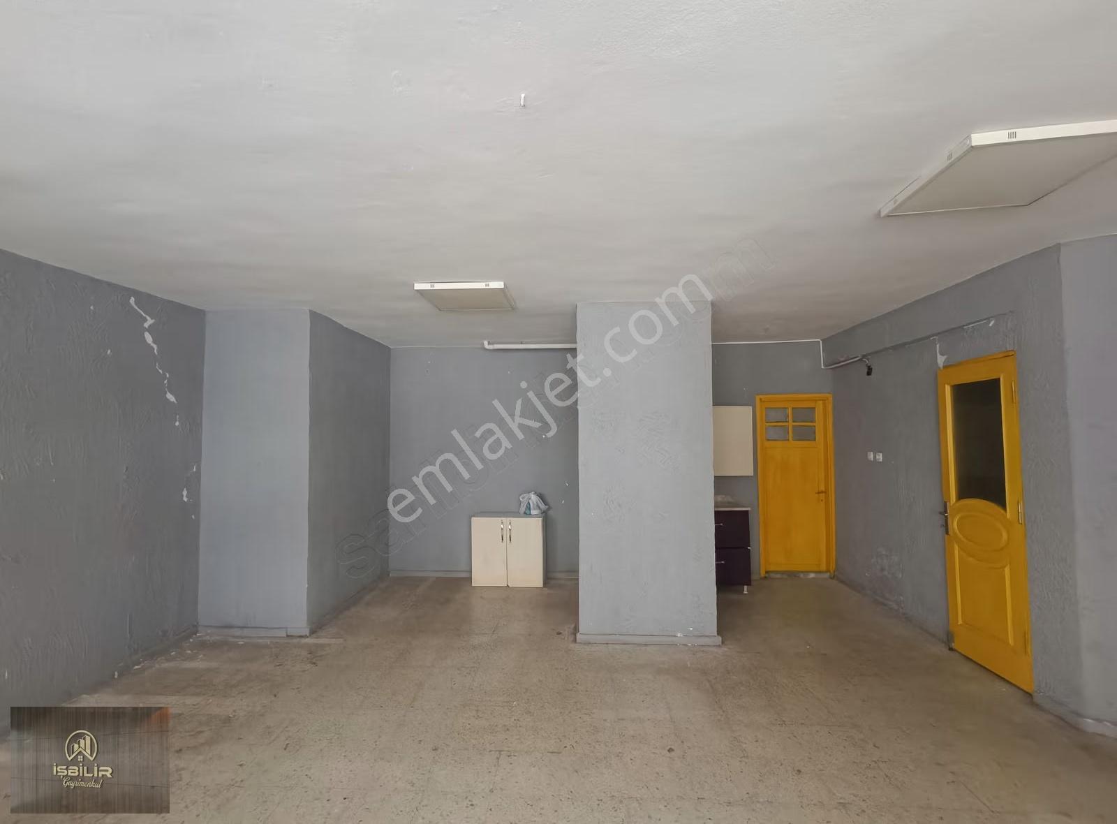 Seyhan Pınar Mah. Sevenler Pastanesi Yanı 55 M2 Satlık İş Yeri