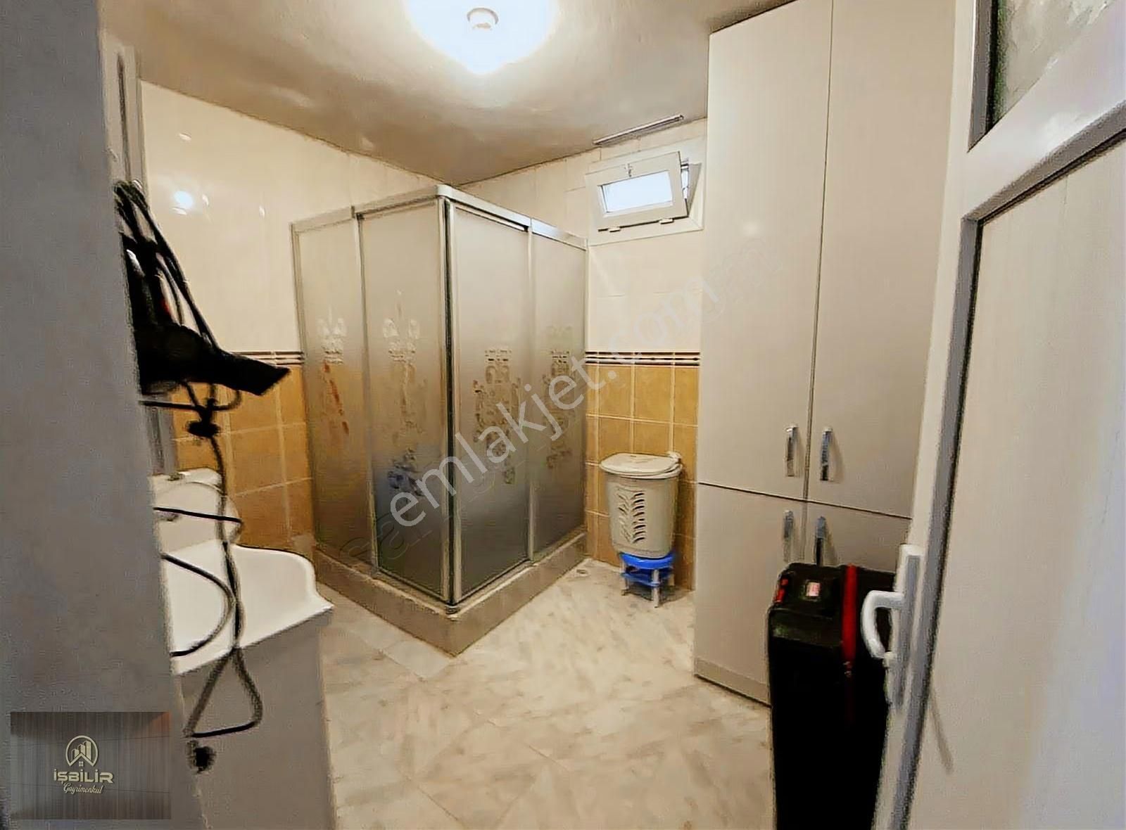 Fevzipaşa Mh Vefa Cd 4 Katlı 148m2 Her Kat 3+1 Mustakil Ev - Görsel 8