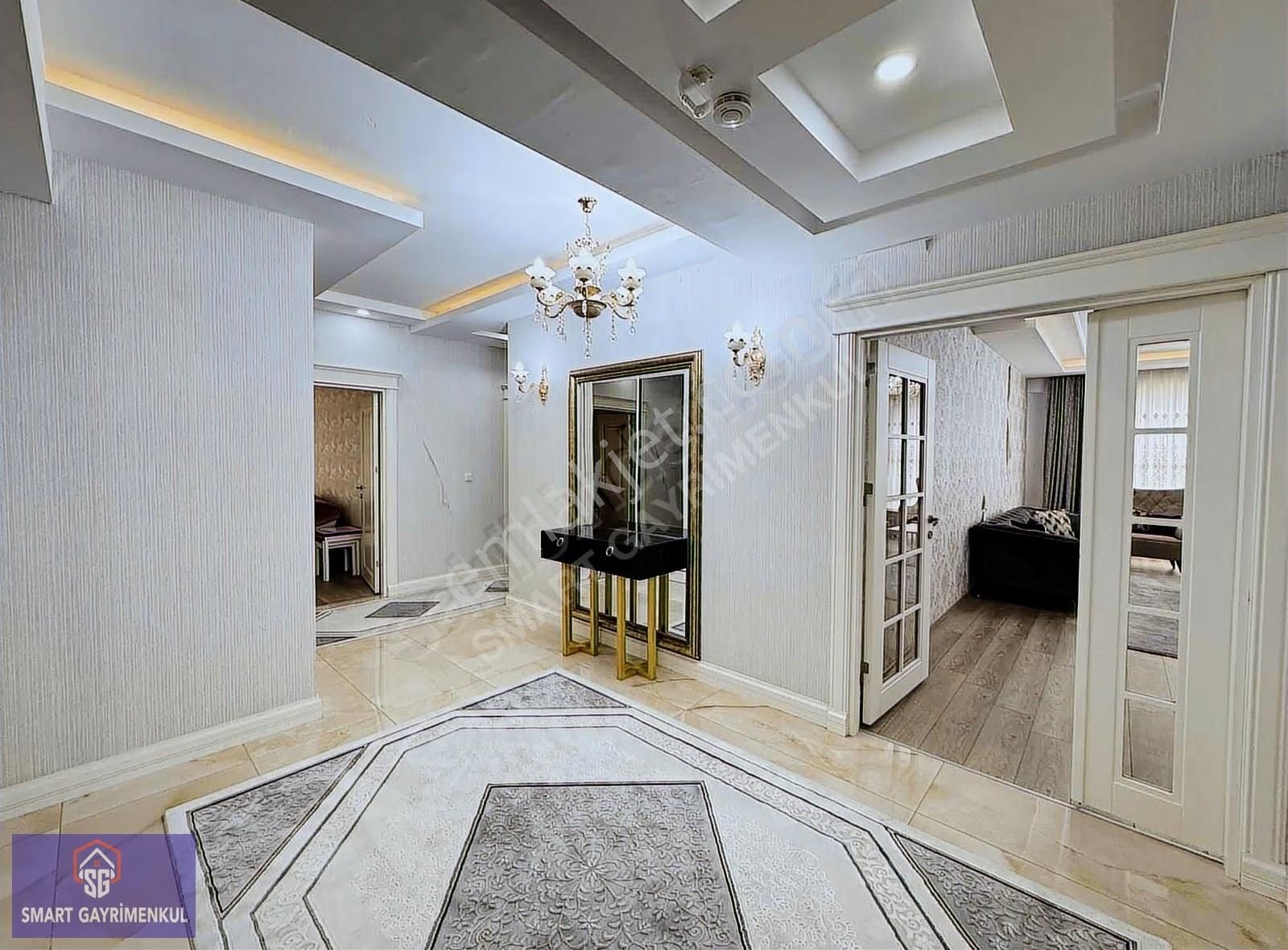 Smart'tan 50 Lik Yolda Ultra Lüks 4,5+1