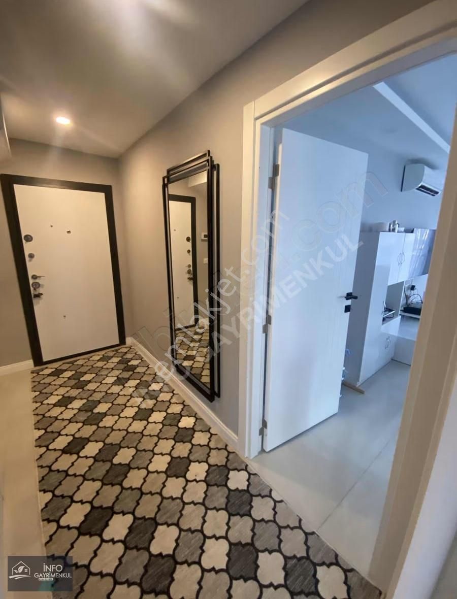 İnfo Side Merkez Kiralık Eşyalı 4+1 Dubleks Daire (160m²) - Görsel 18