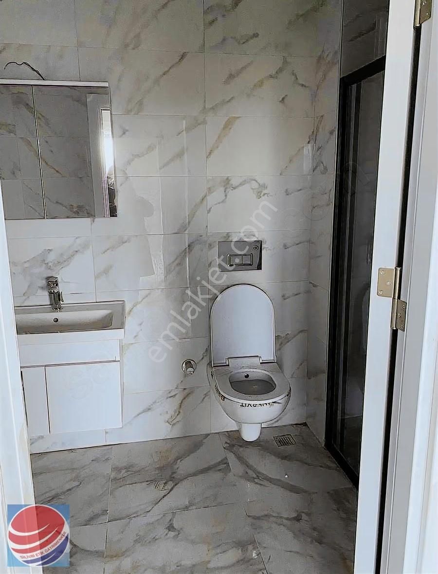 Yeni Mahallede Kiralık 1+1 Daire - Görsel 11