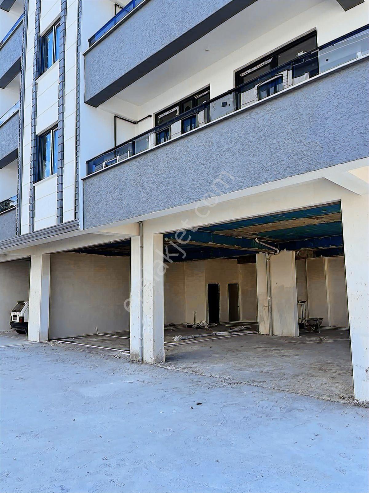 Yalova Çiftlikköy Mehmet Akif Ersoy Mahallesi Ofis/dükkan - Görsel 3