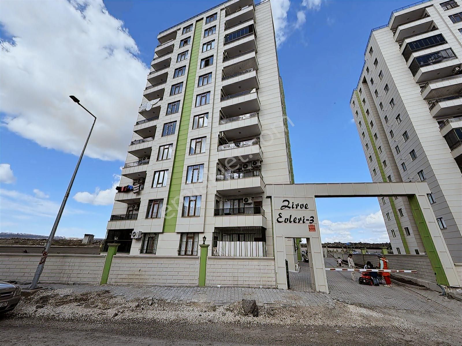 Burhan Kılınç'dan Lüx Geniş 2+1