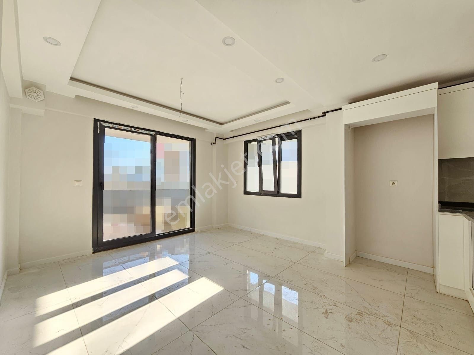 Denizli Şemikler De Naz Bayrağa Yakın Acil Satılık 3+1 Fırsat Bahçe Katı - Görsel 2