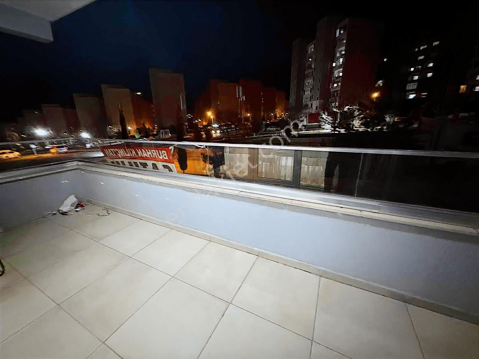 Burhan Kılınç'dan Bakımlı C Tipi Sarı Toki Park Cepheli - Görsel 5