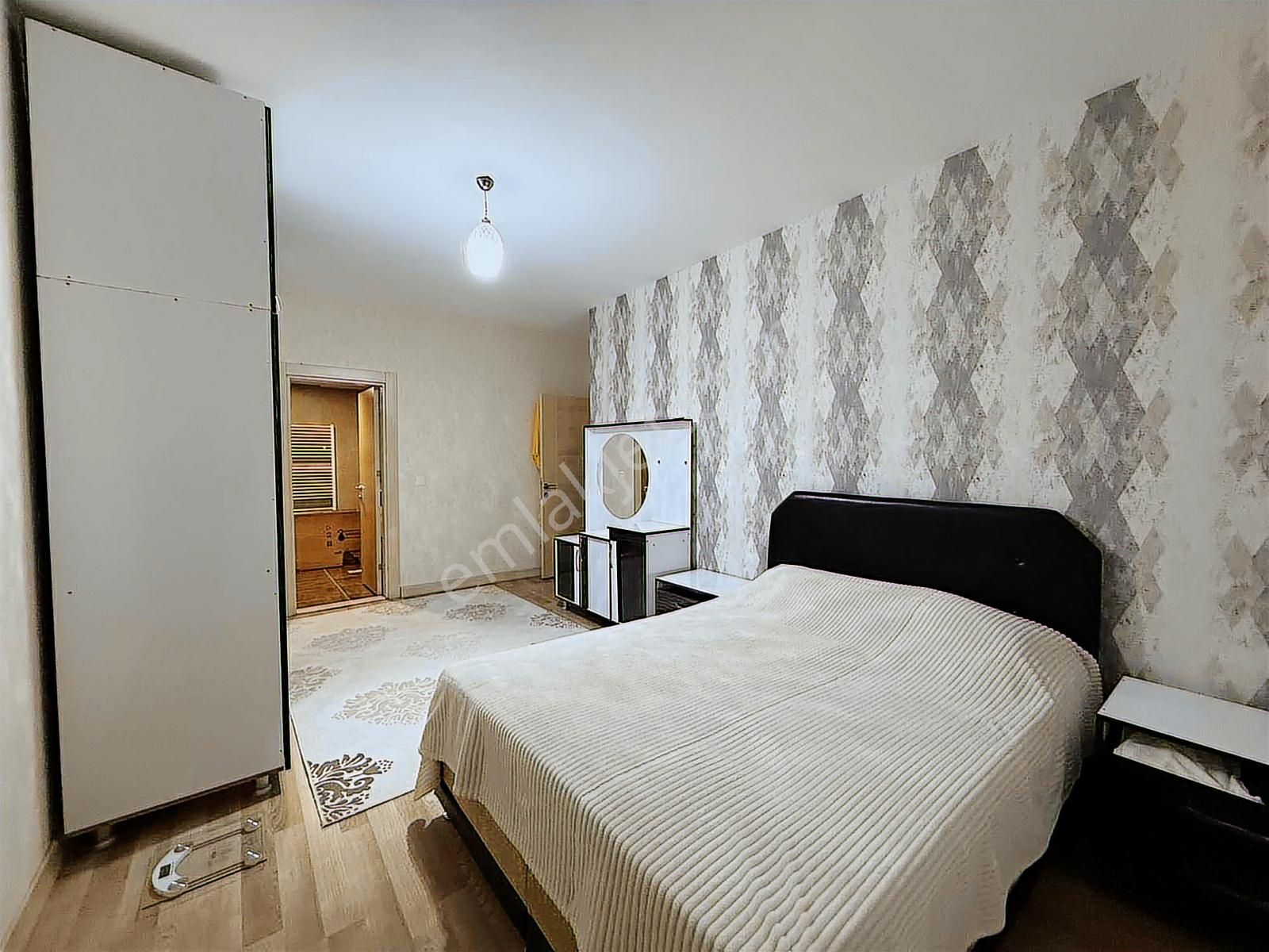 Burhan Kılınç'dan Bakımlı C Tipi Sarı Toki Park Cepheli - Görsel 16