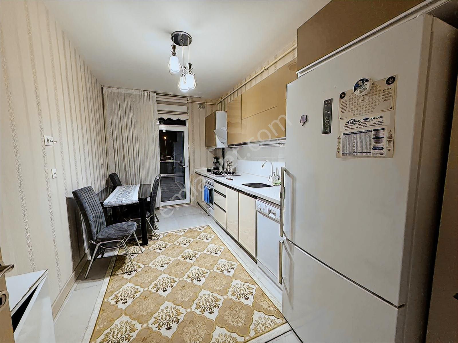 Burhan Kılınç'dan Bakımlı C Tipi Sarı Toki Park Cepheli - Görsel 4