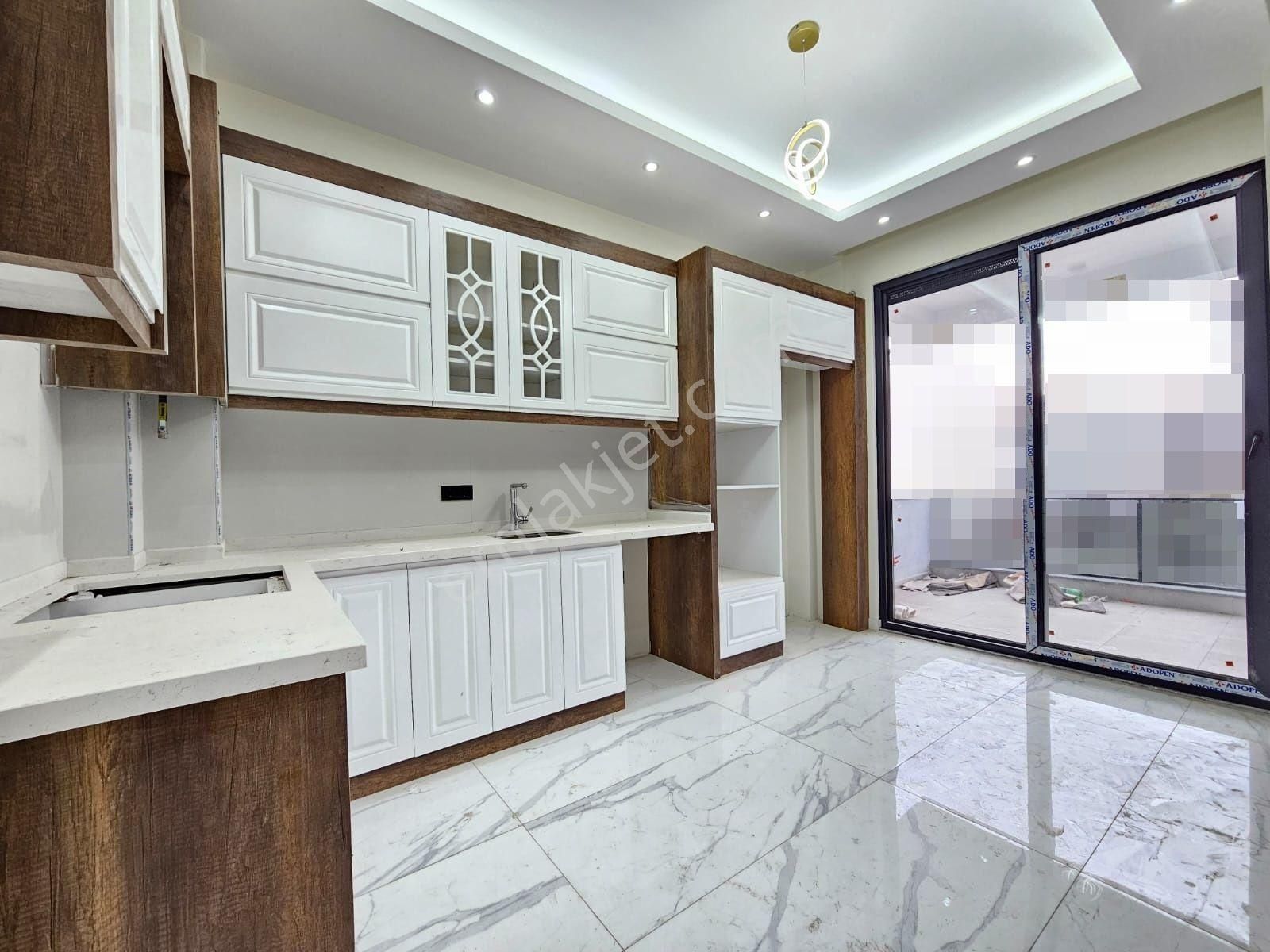 Denizli Naz Bayrak Mevki Sıfır 3+1 Ebeveyn Banyolu Ara Kat Lüks İşçilikte Kiralık Daire - Görsel 4