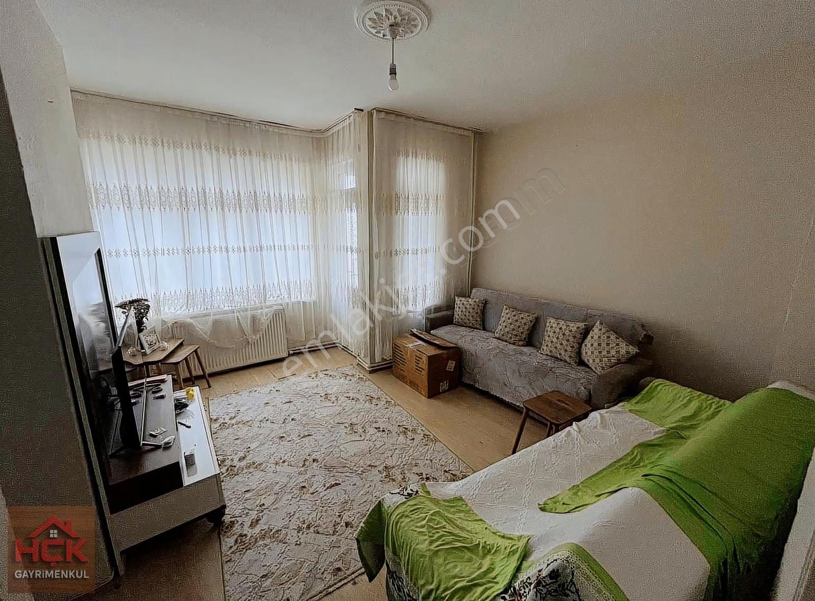 Bandırma Bentbaşında Merkezi Konumda Satılık 2+0 Daire