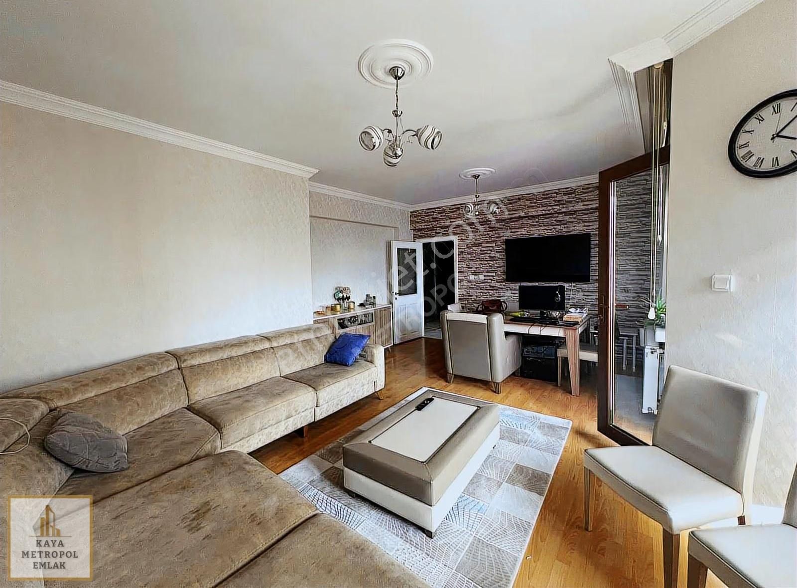 Eryaman Devlet Mah. Metromall Avm Yakını Katta 110m2 3+1 Daire - Görsel 25