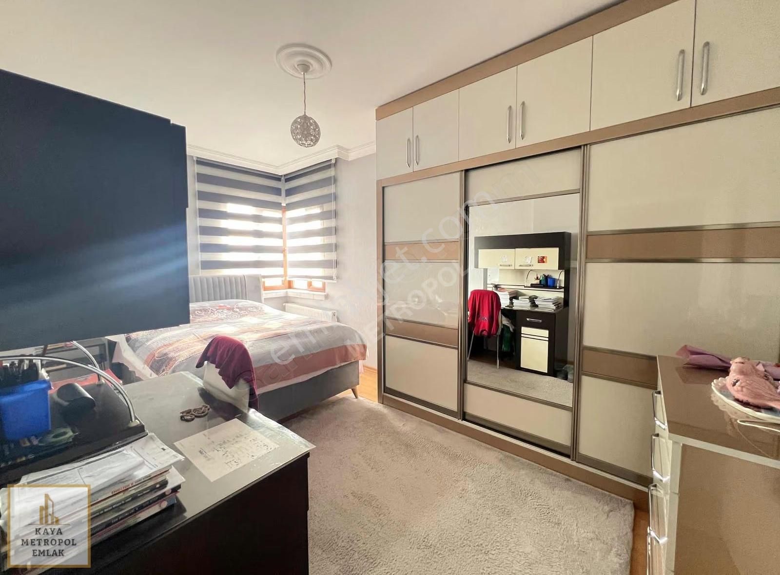 Eryaman Devlet Mah. Metromall Avm Yakını Katta 110m2 3+1 Daire - Görsel 13