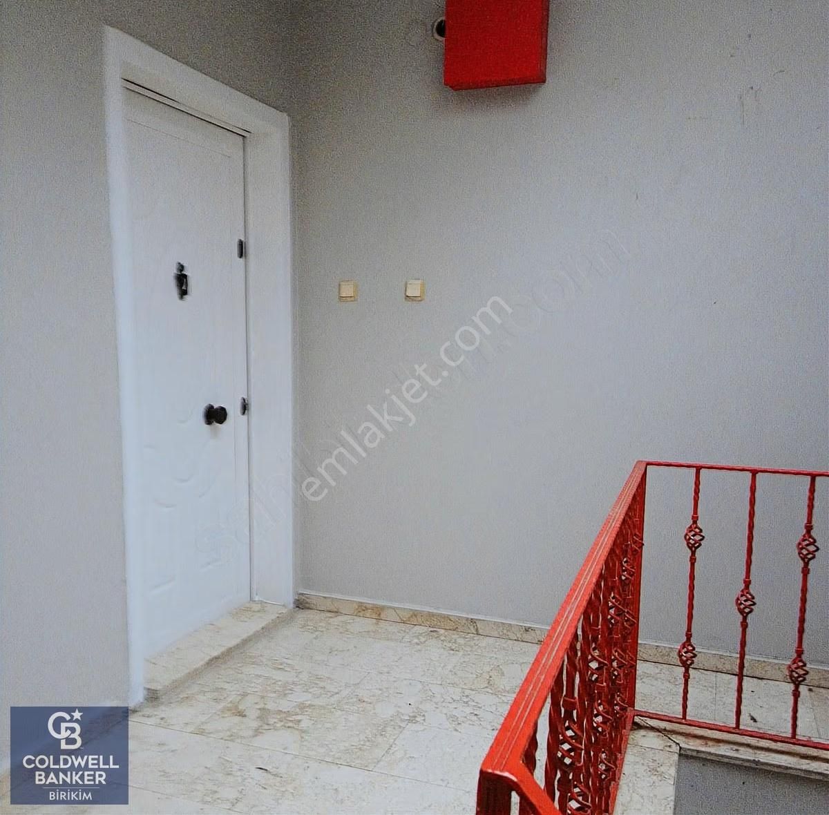Karaköy Mumhane Caddesinde Kiralık Daire - Görsel 12