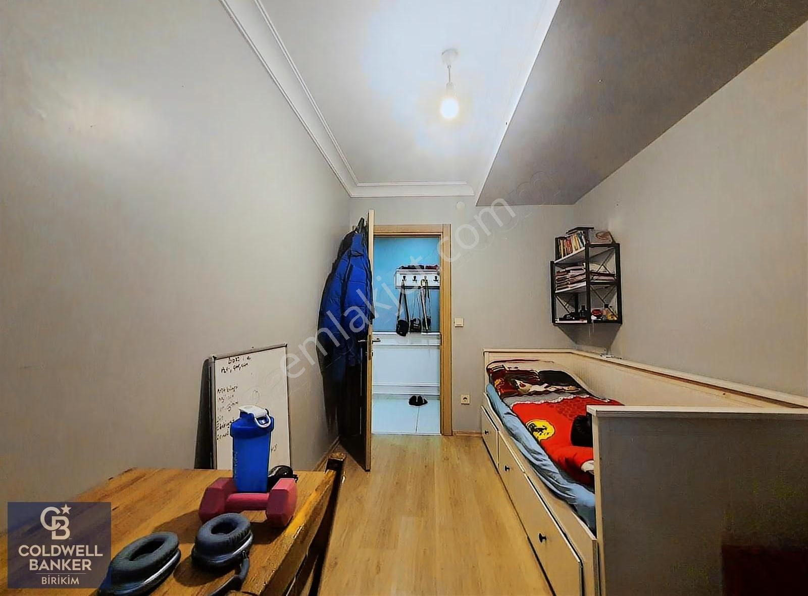 Minibüs Caddesine Üçüncü Bina Müstakil Bahçeli Geniş Bahçe Katı - Görsel 25