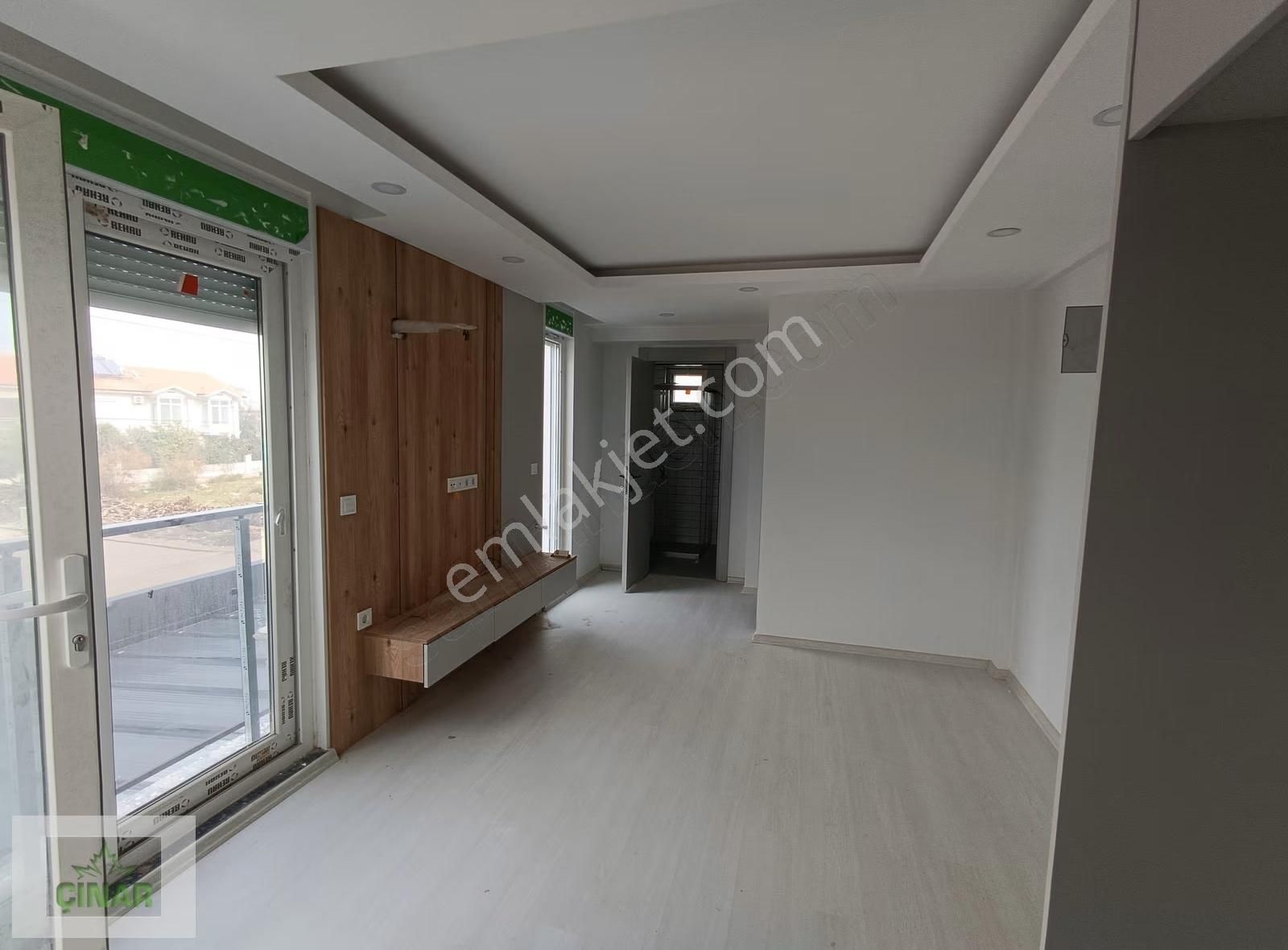 Yeniköy Kırgöz Caddesi Üzerinde Kiralık 1+1 - Görsel 3