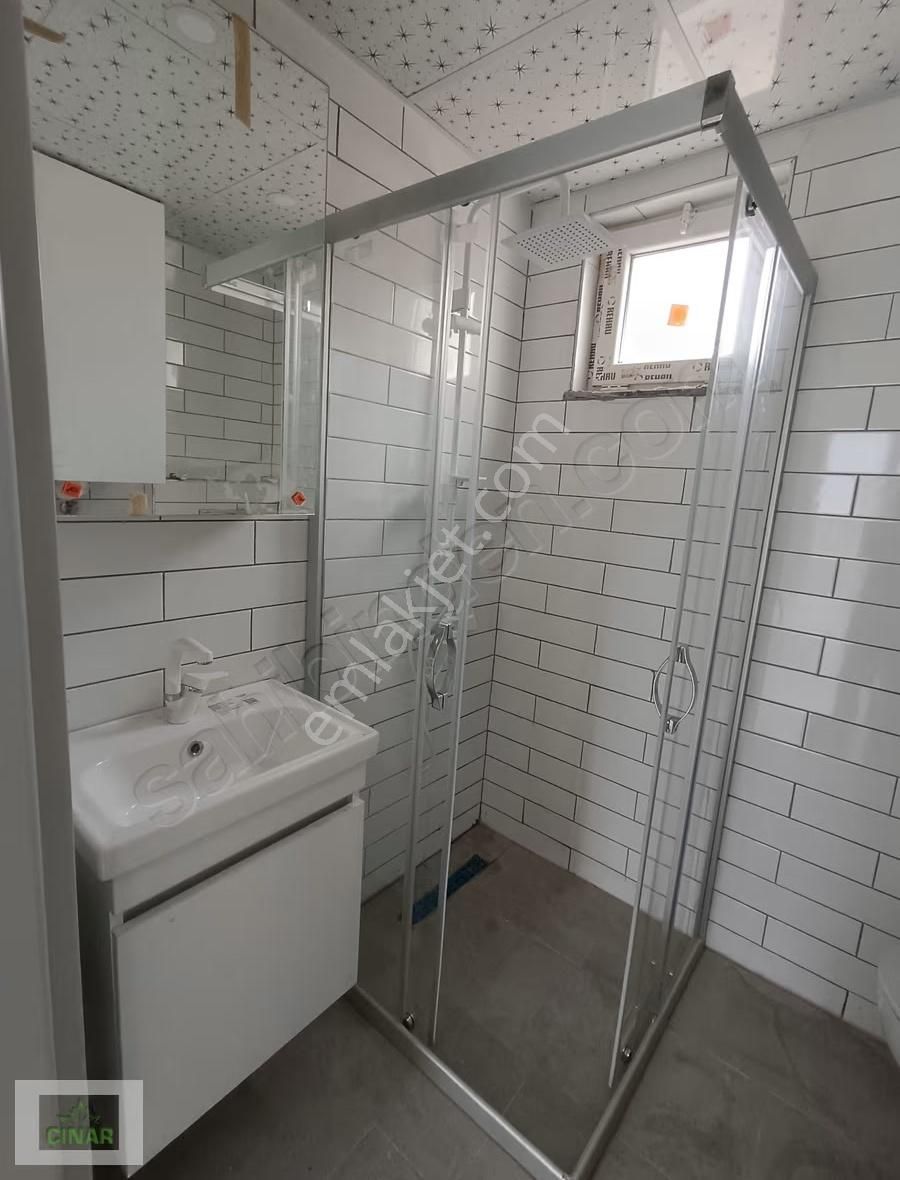 Yeniköy Kırgöz Caddesi Üzerinde Kiralık 1+1 - Görsel 2