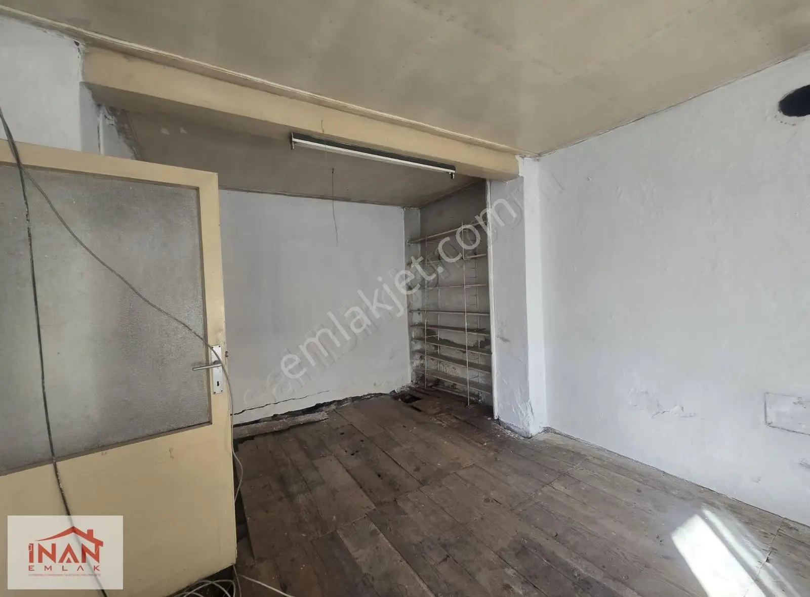 Emniyetin Arkasında 153 M² Arsa İçinde Müstakil Ev - Görsel 17