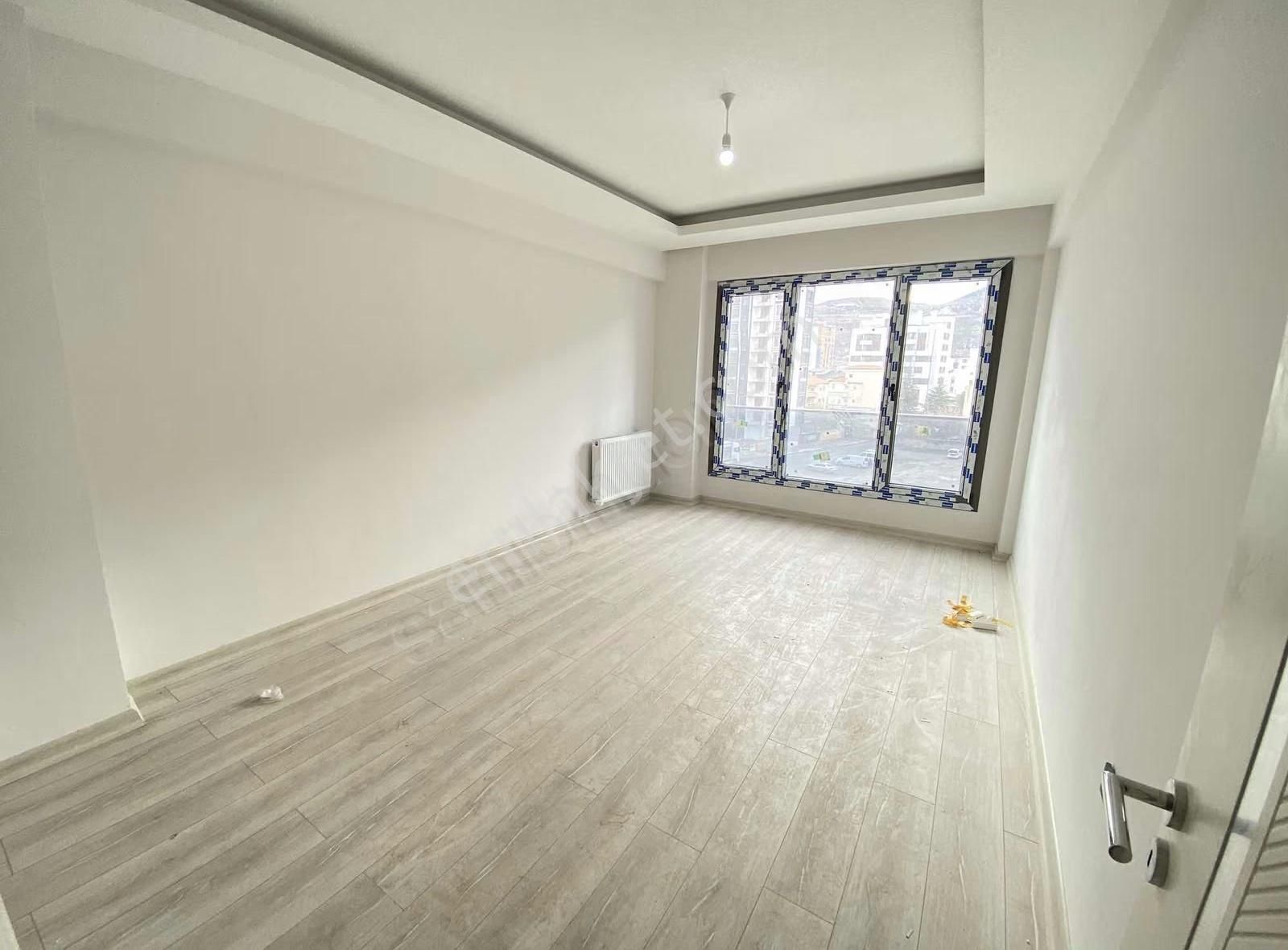 Talas Bahçelievler'de Site İçerisinde Lüks 3+1 Daire - Görsel 4