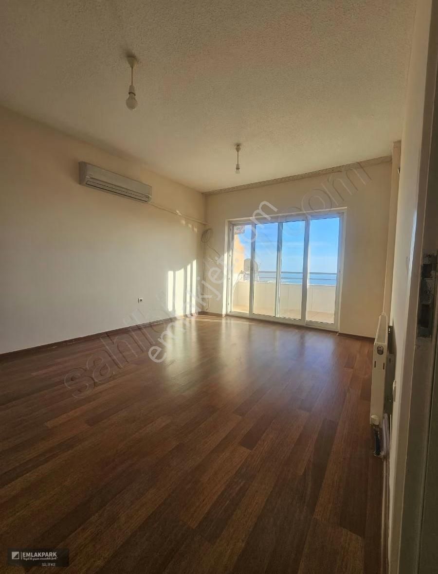Emlakparktan Taşucu Tokide Deniz Manzaralı Kiralık 2+1 Daire - Görsel 3