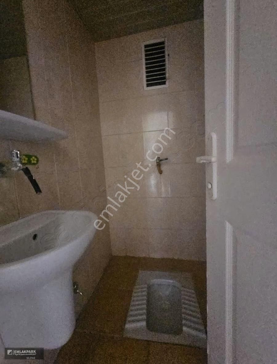 Emlakparktan Taşucu Tokide Deniz Manzaralı Kiralık 2+1 Daire - Görsel 5