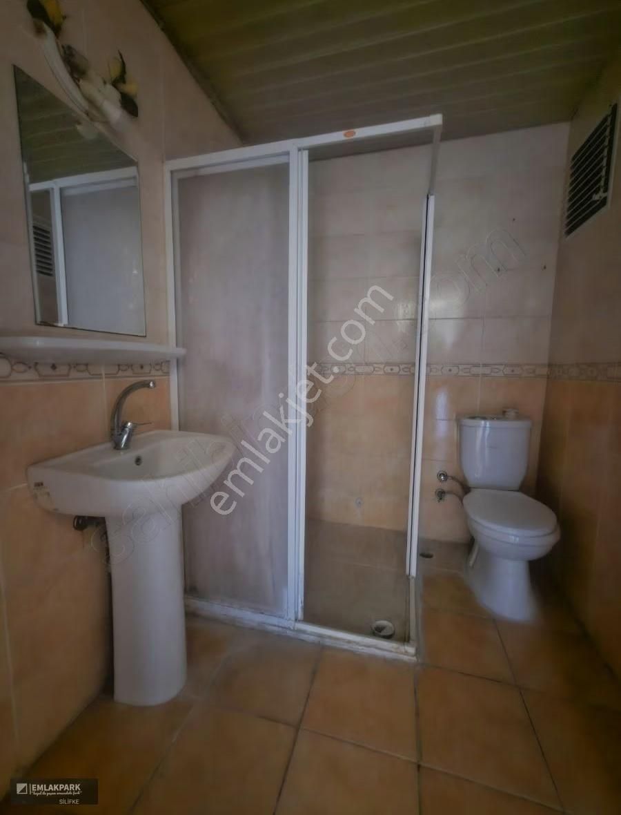 Emlakparktan Taşucu Tokide Deniz Manzaralı Kiralık 2+1 Daire - Görsel 4