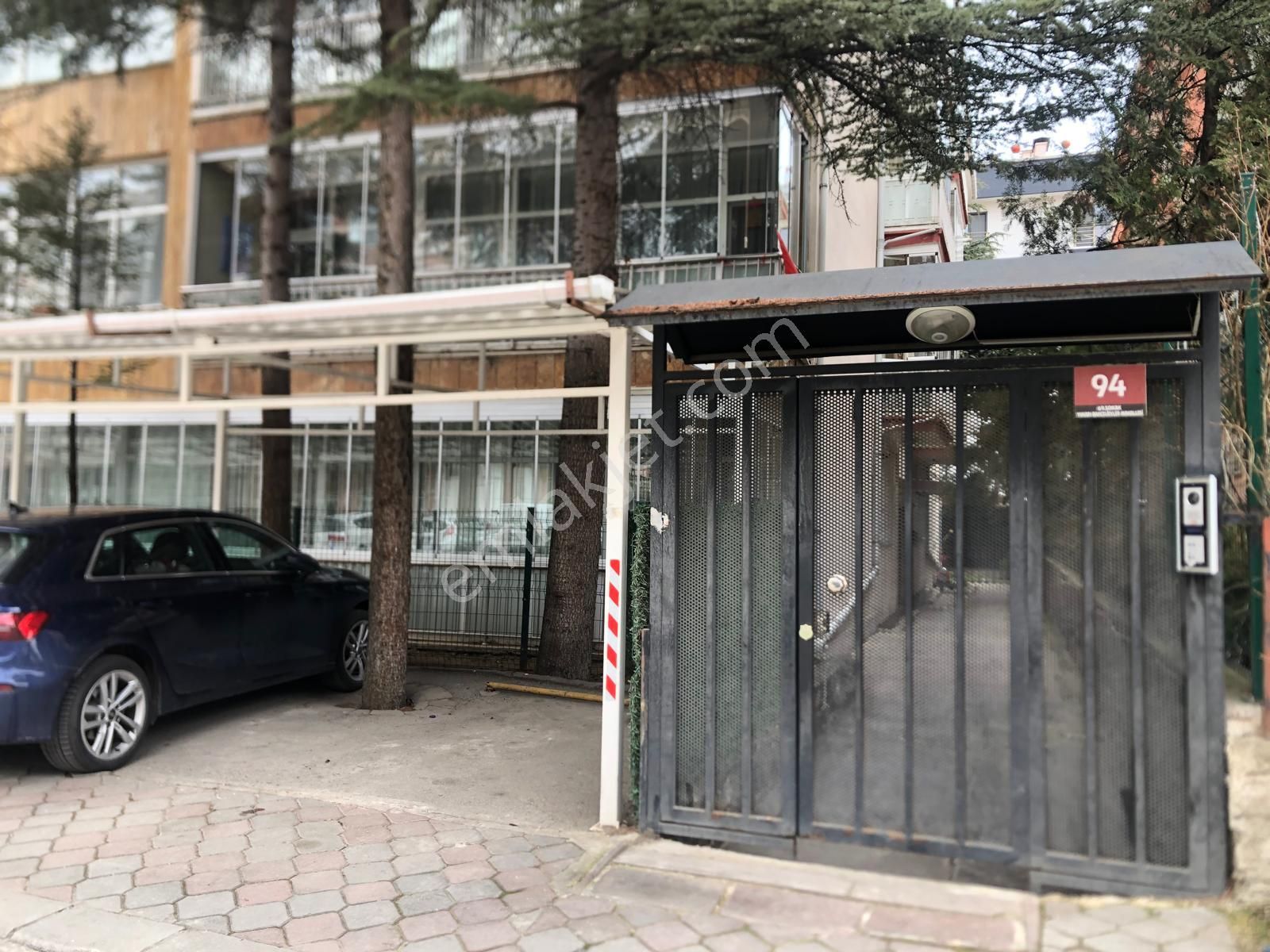 Bahçelievler'de 3+1 Ön Cephe Katta Prestijli Binada Daire - Görsel 4