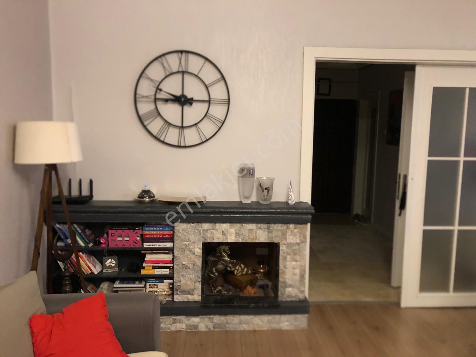 Bahçelievler'de 3+1 Ön Cephe Katta Prestijli Binada Daire - Görsel 9