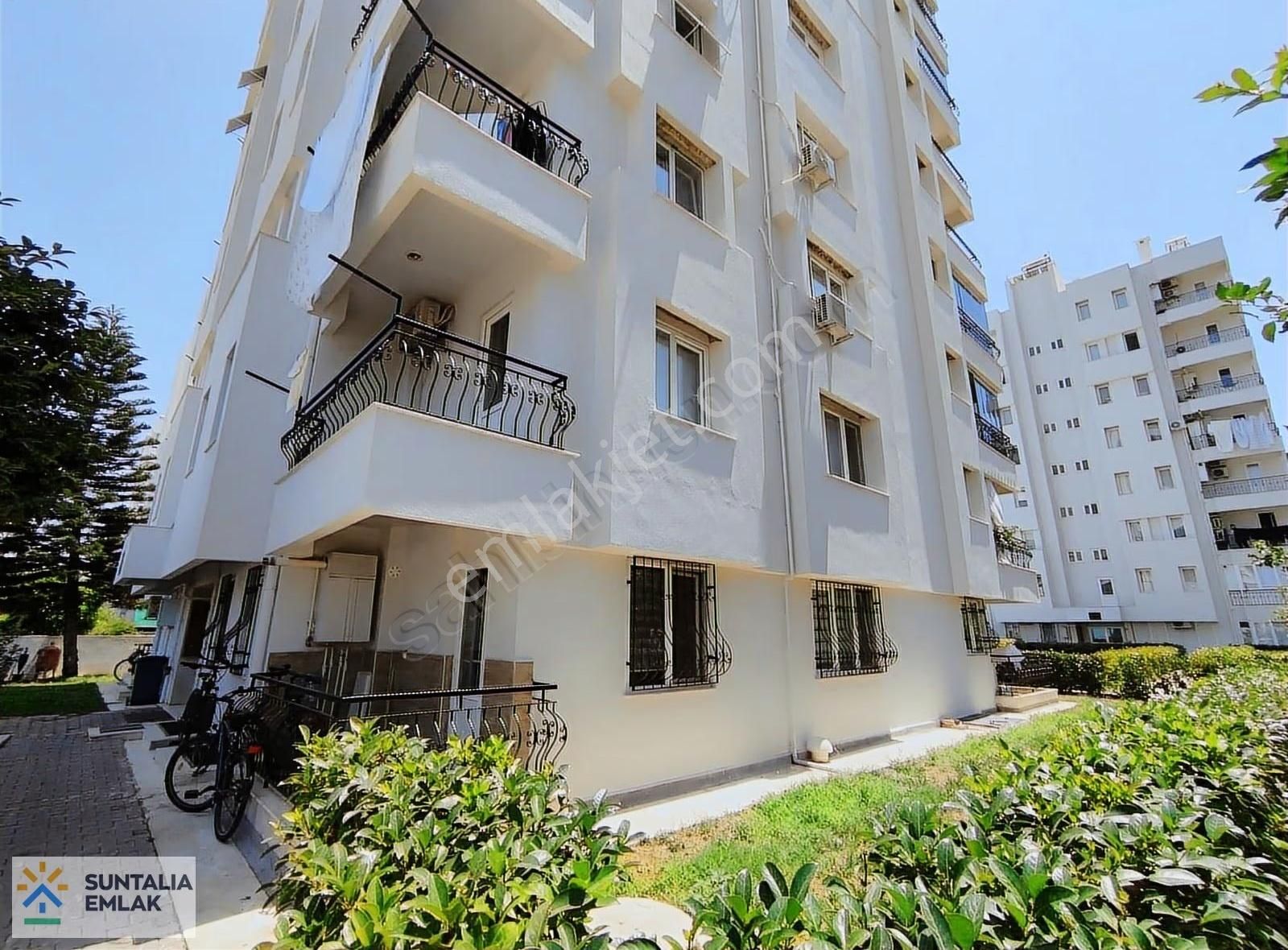 Havuzlu,site İçi, Ayrı Mutfak 2 Banyo, Büyük Salon 3+1 150 M2 - Görsel 28