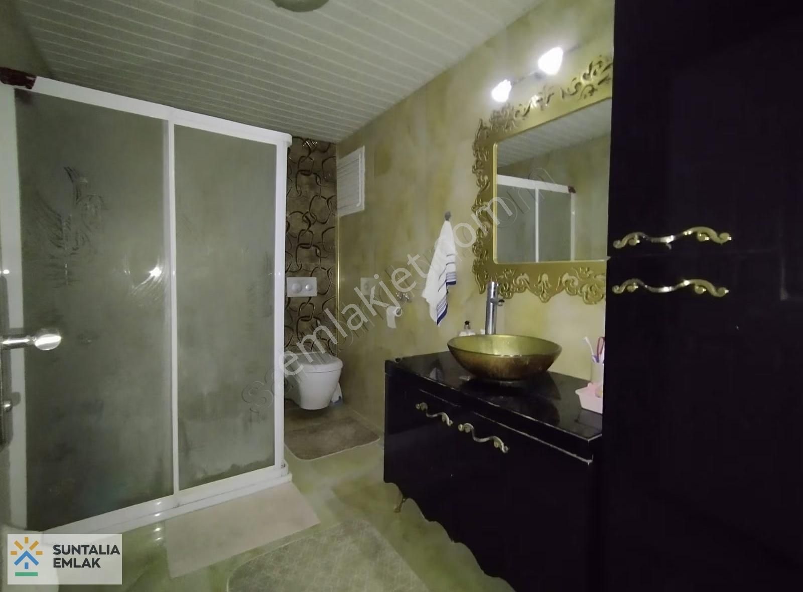 Havuzlu,site İçi, Ayrı Mutfak 2 Banyo, Büyük Salon 3+1 150 M2 - Görsel 2