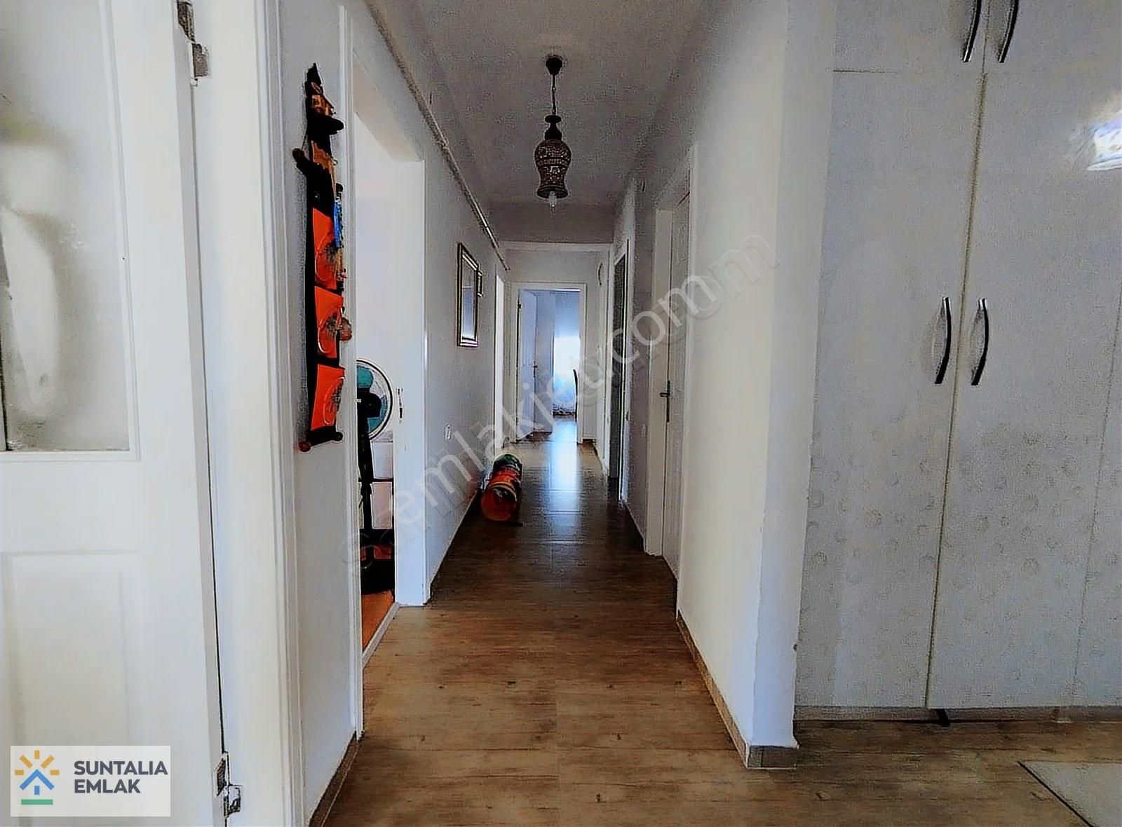 Havuzlu,site İçi, Ayrı Mutfak 2 Banyo, Büyük Salon 3+1 150 M2 - Görsel 23